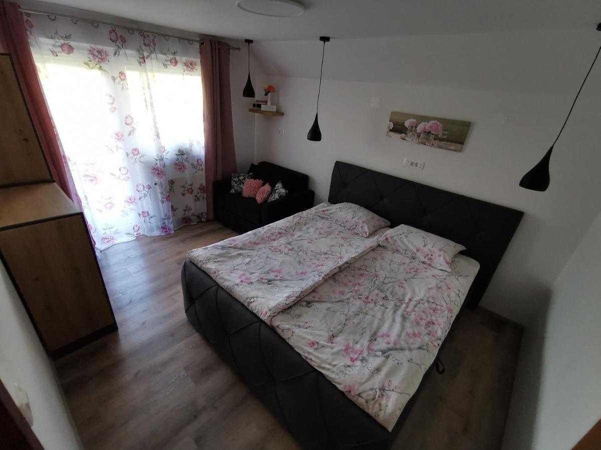 Apartments Bernard Μπλεντ Εξωτερικό φωτογραφία