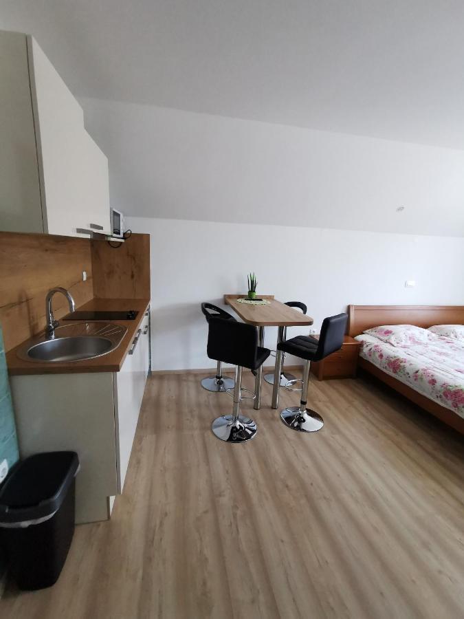 Apartments Bernard Μπλεντ Εξωτερικό φωτογραφία