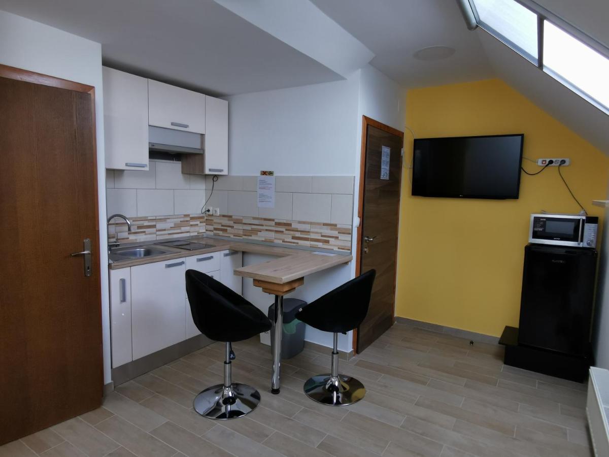 Apartments Bernard Μπλεντ Εξωτερικό φωτογραφία