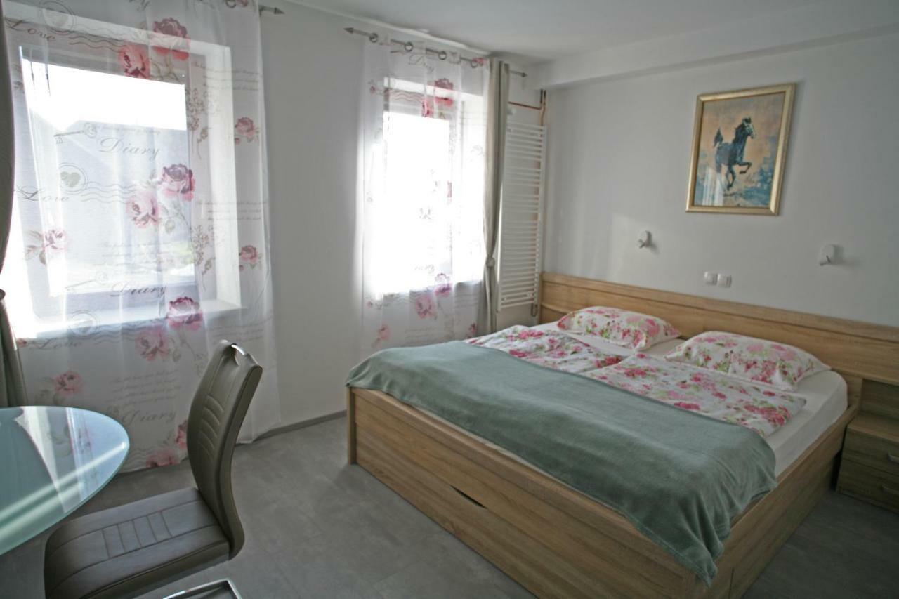 Apartments Bernard Μπλεντ Εξωτερικό φωτογραφία