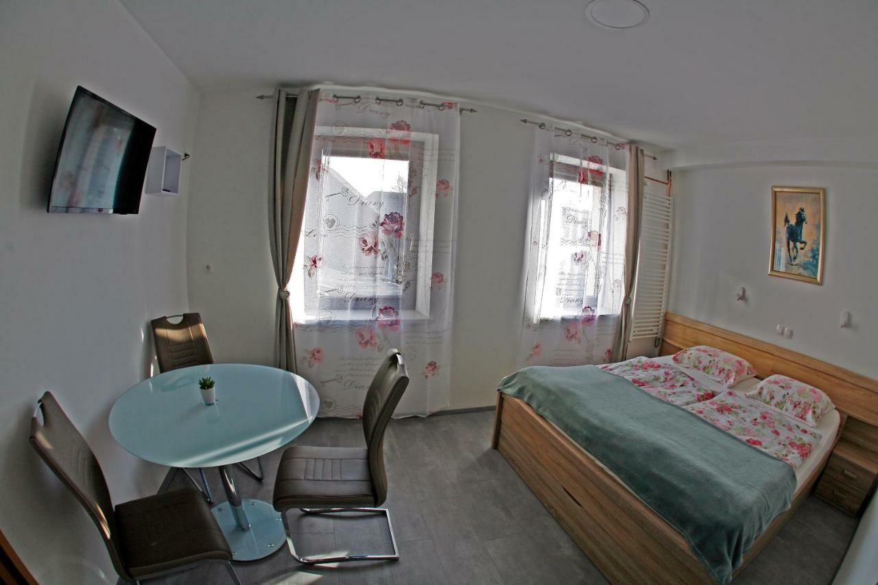 Apartments Bernard Μπλεντ Εξωτερικό φωτογραφία