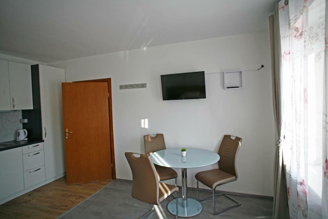 Apartments Bernard Μπλεντ Εξωτερικό φωτογραφία